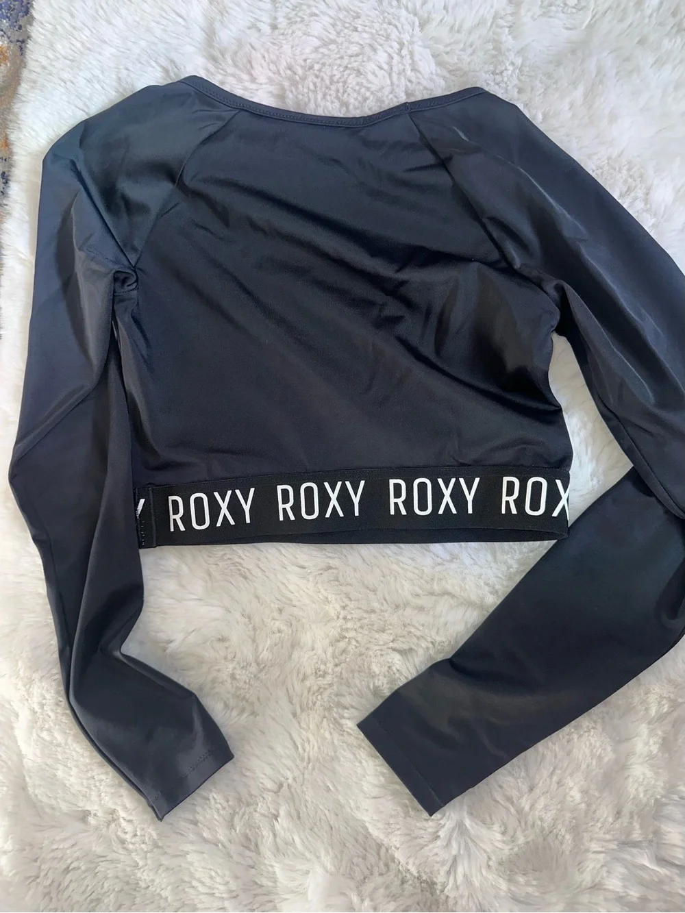 Roxy Fitness Cropped Long Sleeve Rash guard Top Only